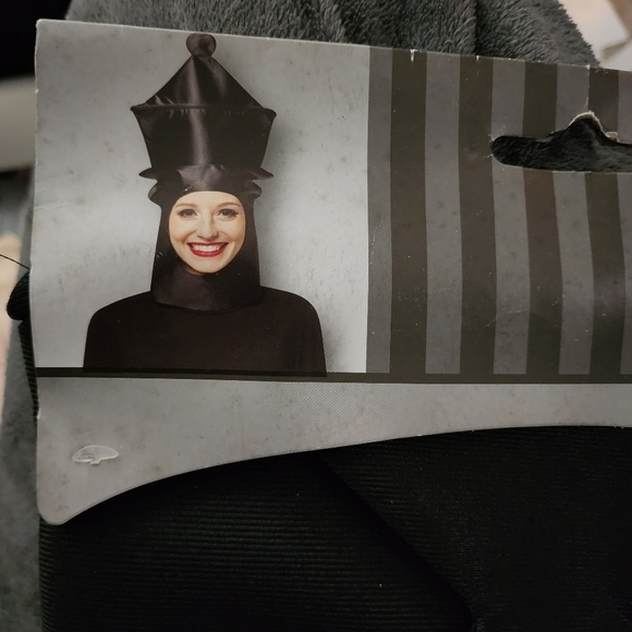 NWT Queen Chess Piece Open Face Mask Halloween Costume Cosplay Hat Headpiece New - Picture 2 of 3